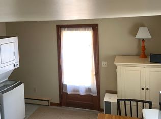 421 W Main St #2, Purcellville, VA