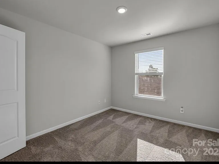 638 Sagecroft Ln #43 — Photo 13