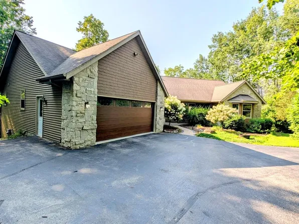 14900 Lax Chapel Rd, Kiel, WI 53042