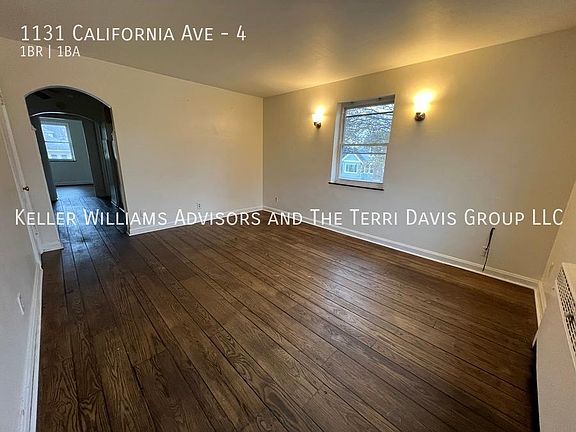 2nd image of 1131 California Ave #4