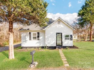 718 Grover St, Gastonia, NC 28054