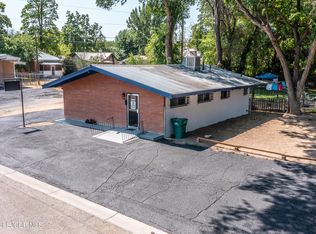 216 E Chuska St, Aztec, NM 87410
