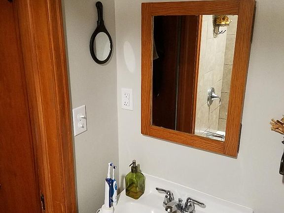 5th image of 2310 N Menomonee River Pkwy
