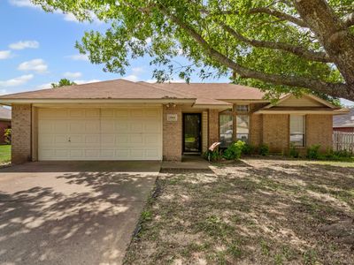 1004 N Carolina Ave, Midlothian, TX, 76065