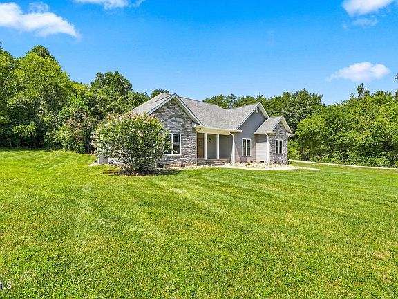 2nd image of 157 Barber Rd