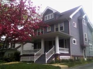 3441 Helen Rd, Shaker Heights, OH 44122