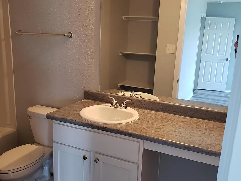 4209 Willow Ridge Dr — Photo 20