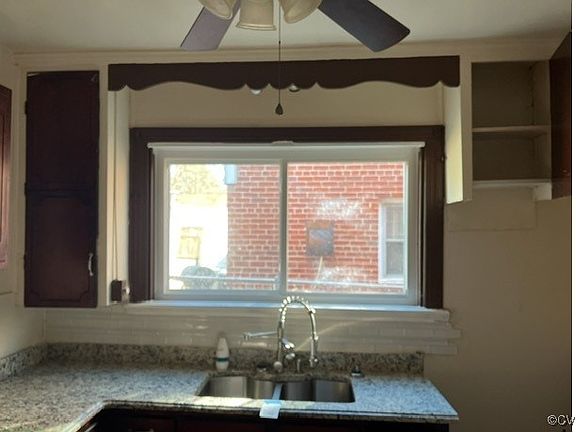 3rd image of 1505 Drewry St
