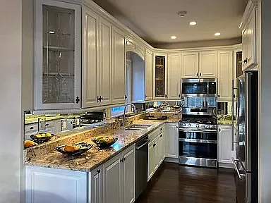 282 Bruce Park Ave — Photo 6