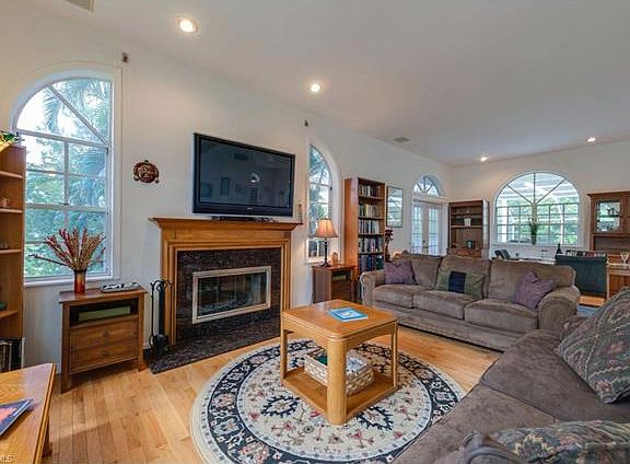5th image of 7214 Heaven Ln