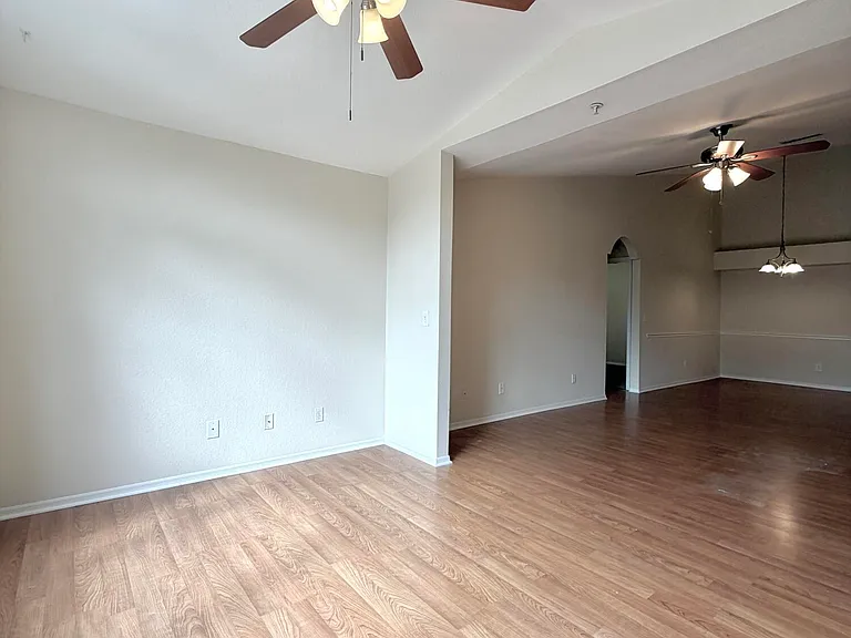 13810 Sutton Park Dr #320 — Photo 11