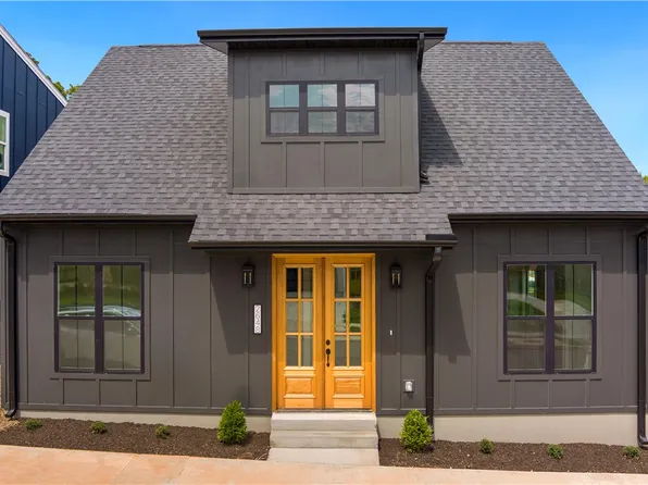 2648 Gulley Grove Cir, Fayetteville, AR 72703