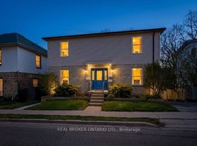 52 Wellington St, Cambridge, ON