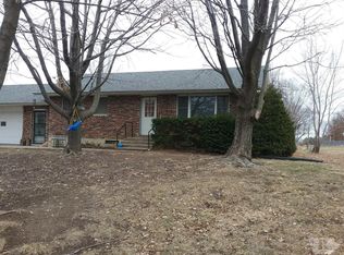 1083 Mill St, Warsaw, IL 62379