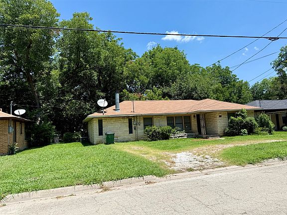 3rd image of 215 W Tennie St