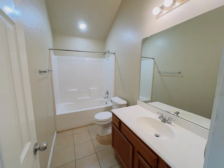1210 Antoinette Dr — Photo 22