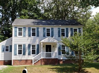 561 Glenmeadow Rd, Midlothian, VA 23114