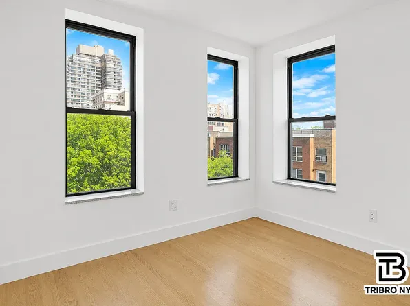 18 East 116th Street image 1 of 6