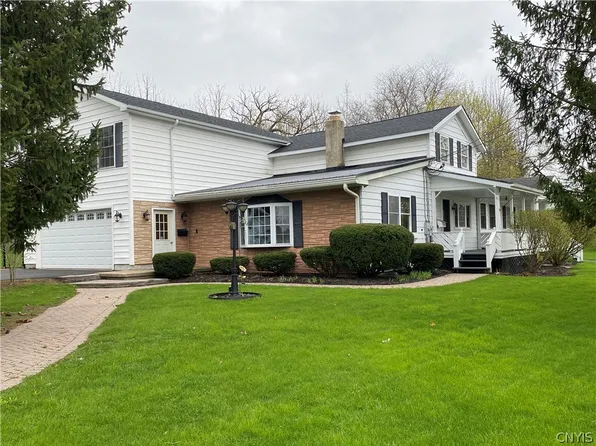 122 Betsinger Rd, Sherrill, NY 13461
