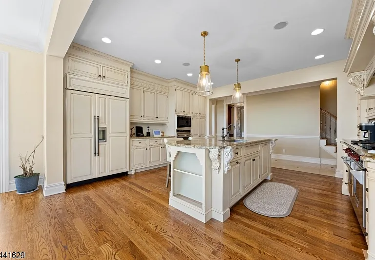 15 Adams Way — Photo 10