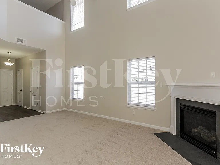 1201 Afternoon Sun Rd — Photo 3