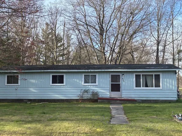 4796 Chippewa Ave, Oscoda, MI 48750