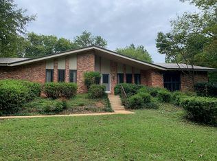 132 Eswick Dr, Prattville, AL 36067