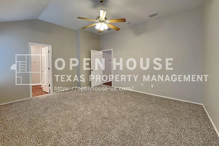 12141 Thicket Bend Dr — Photo 8