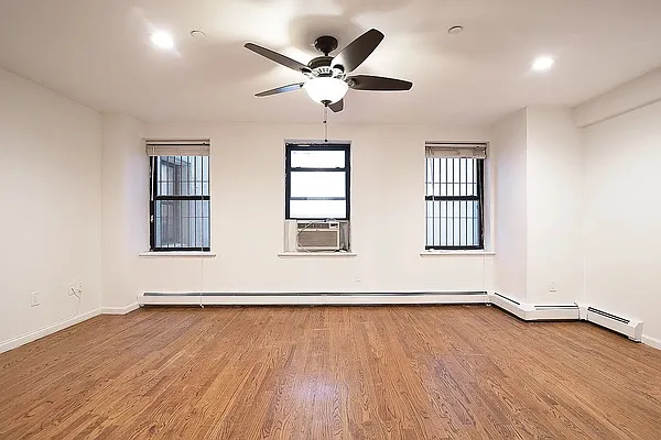 Rented by Blue City Realty LLC | media 17