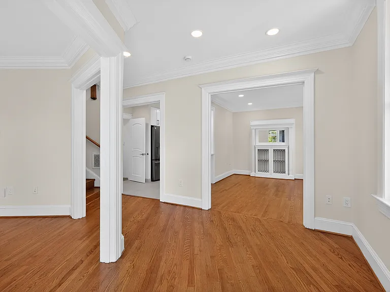 Spacious foyer area.