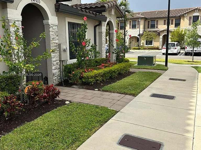 24920 SW 112th Ct #0 — Photo 37