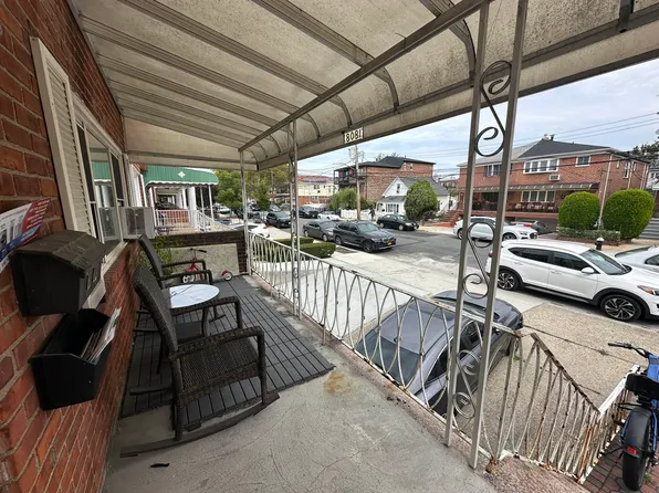 1808 East 92nd Street image 3 of 20