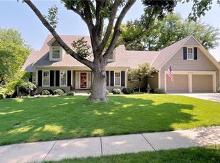 12221 Reinhardt Ln, Leawood, KS 66209