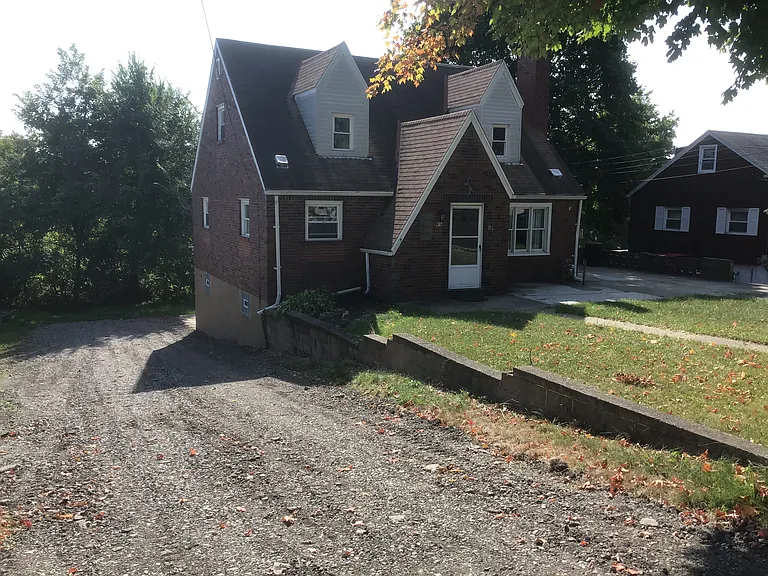 89 Coraopolis Rd #89 — Photo 1