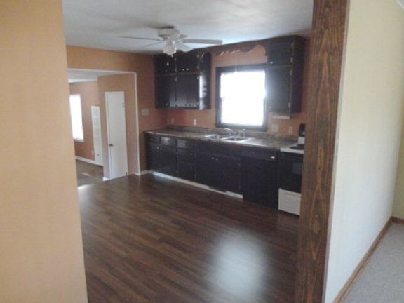 3rd image of 3618 Trafalgar Ct
