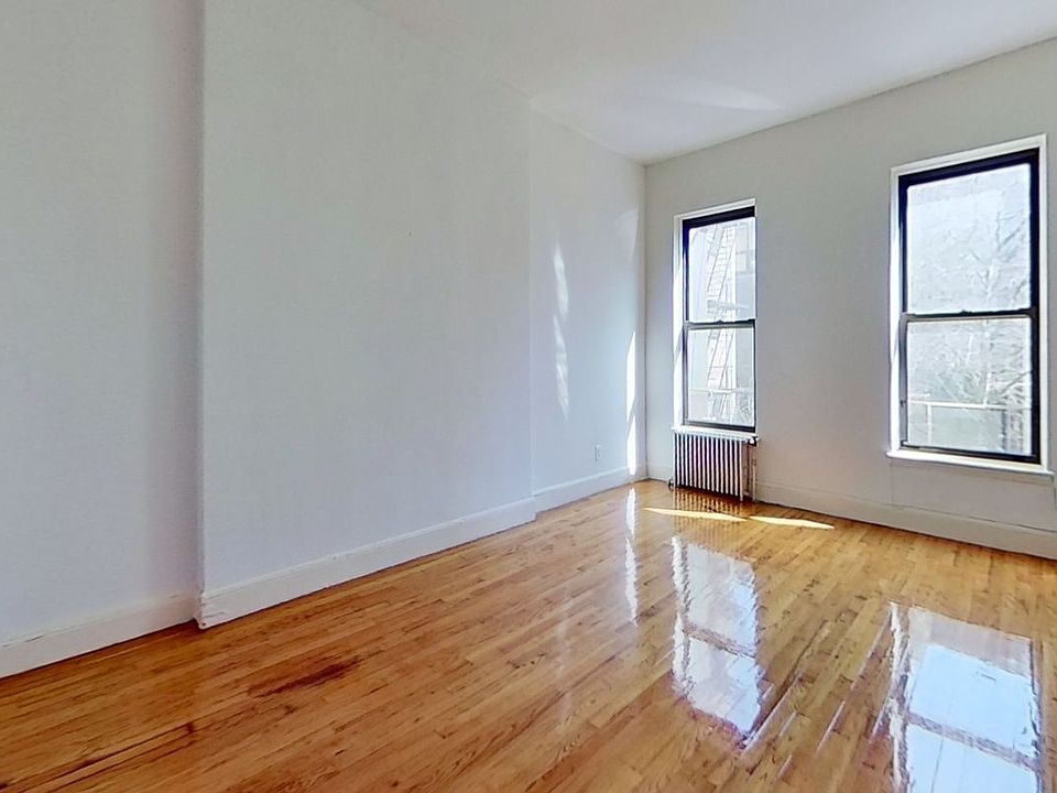 1st image of 971 Lexington Ave APT 3B