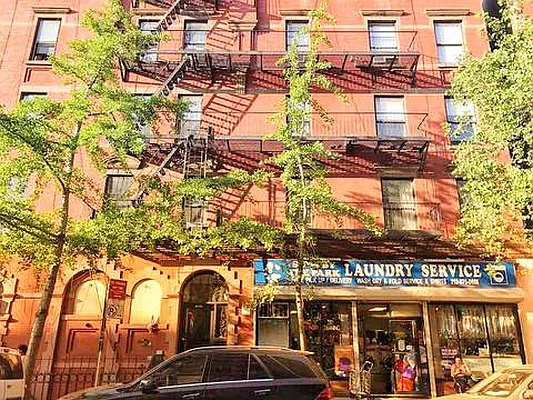 Rented by Friedman Roth Realty | media 14