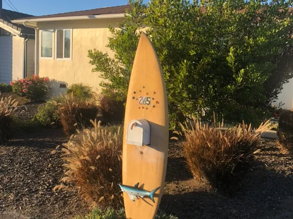 265 Chatham Ln, Cambria, CA 93428