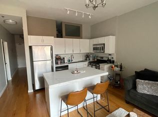 630 N Franklin St APT 514, Chicago, IL