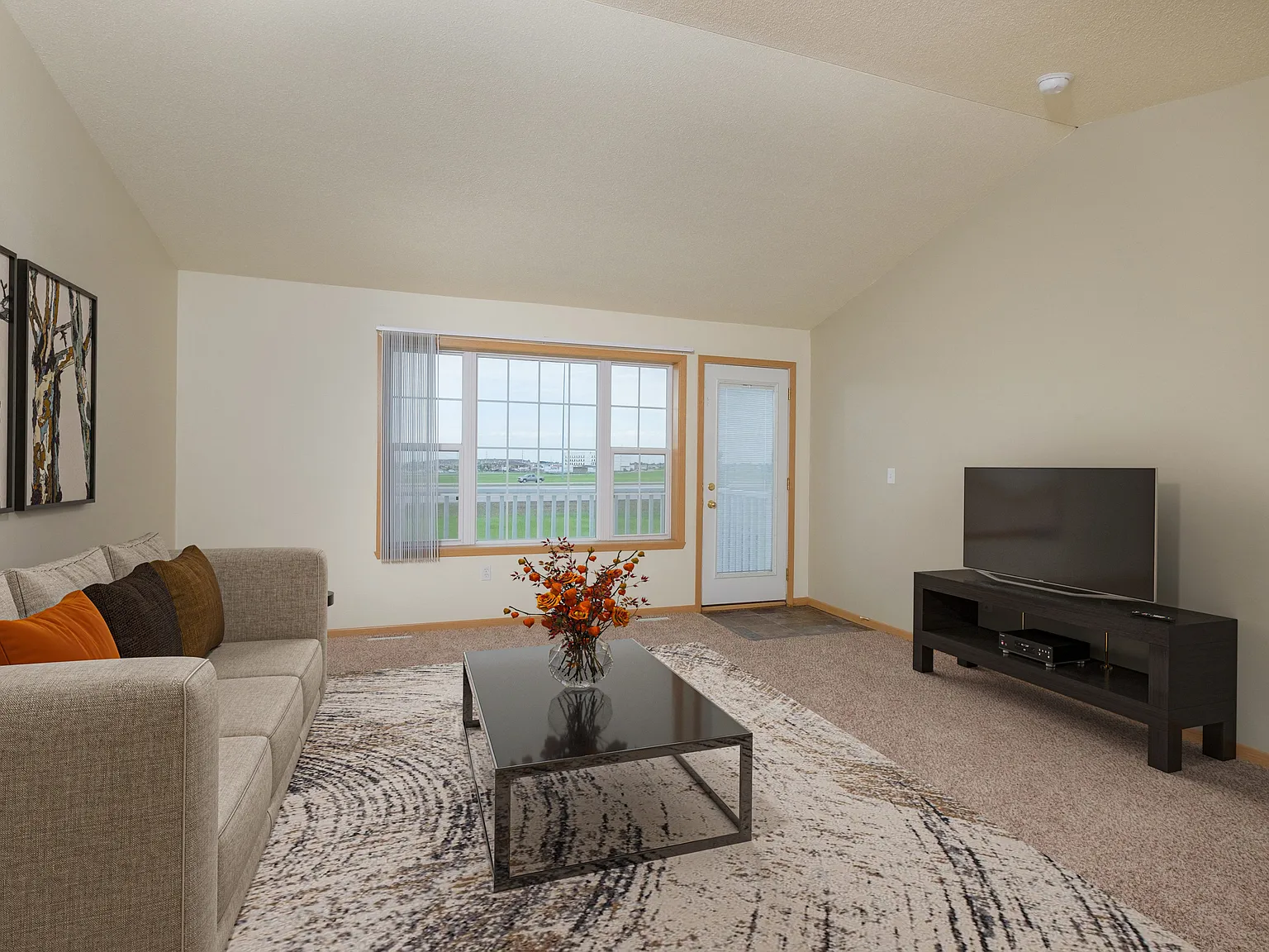 Charleswood Townhomes — Photo 2