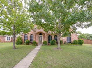744 Fox Glen Rd, Lancaster, TX 75146