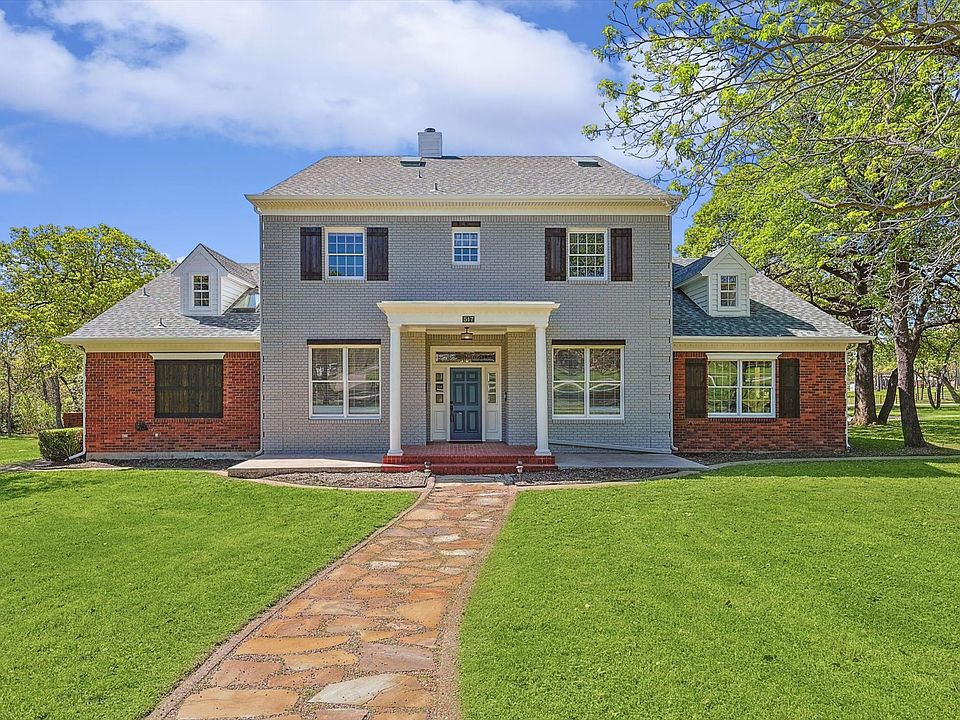 1st image of 517 Skyridge Dr
