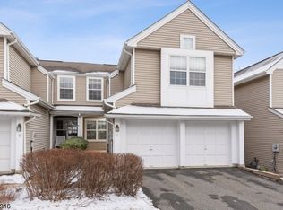 7 Mahogany Way, Randolph, NJ 07869