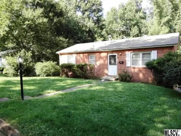 725 31st St SW, Hickory, NC 28602