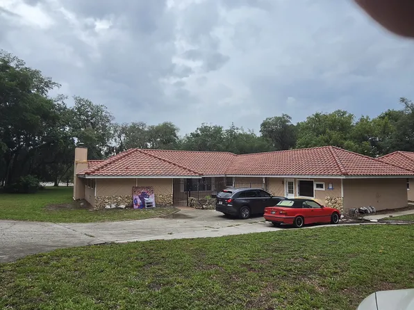 5017 N Apopka Vineland Rd, Orlando, FL 32818