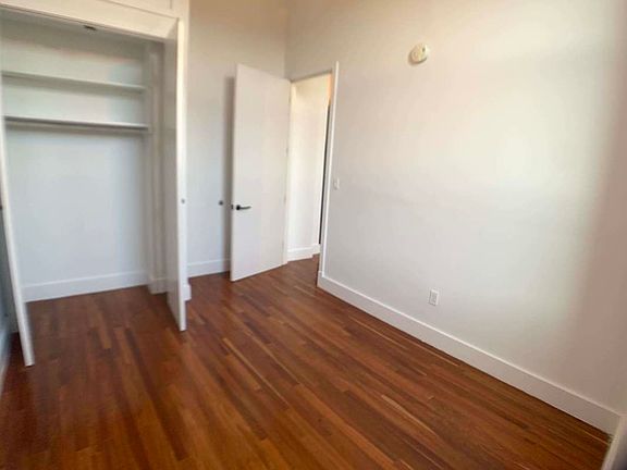 5th image of 180 Bainbridge St #3N
