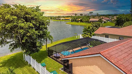 20725 Waters Edge Ct Photo 1
