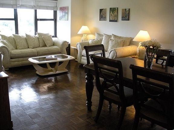 Dining/living room combo