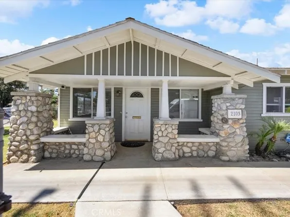 2103-2115 2117 B St, La Verne, CA 91750