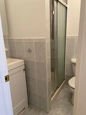 Rented by Walter & Samuels Inc | media 21